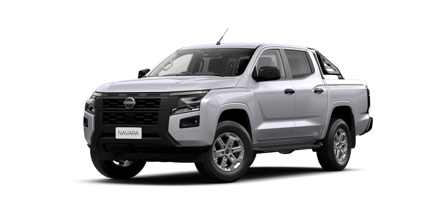 Front 3/4 render of a NissanSummit Silver paint finish