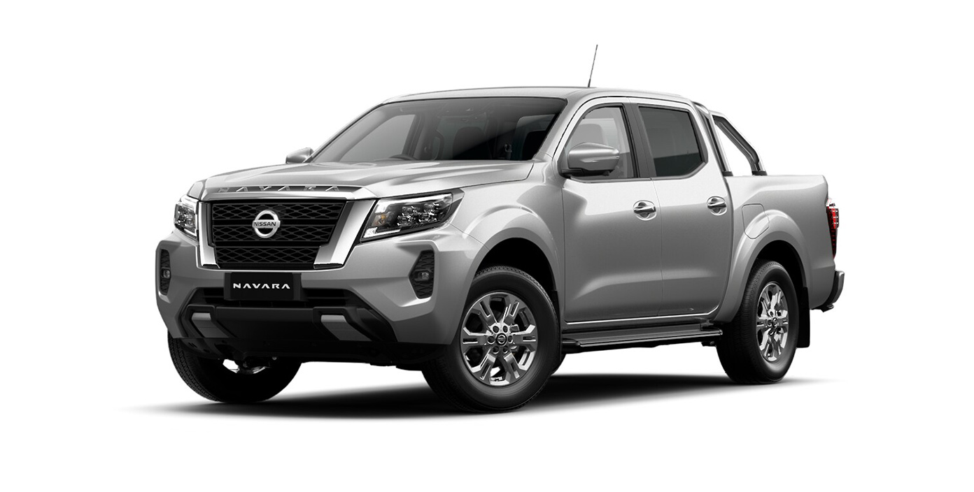 Front 3/4 render of a NissanBrilliant Silver paint finish