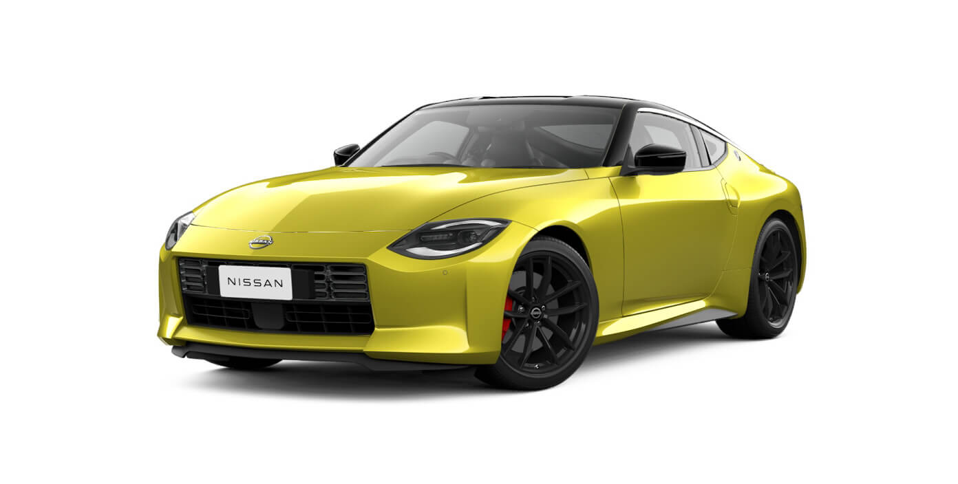 Front 3/4 render of a NissanIkazuchi Yellow with Super Black Roof paint finish